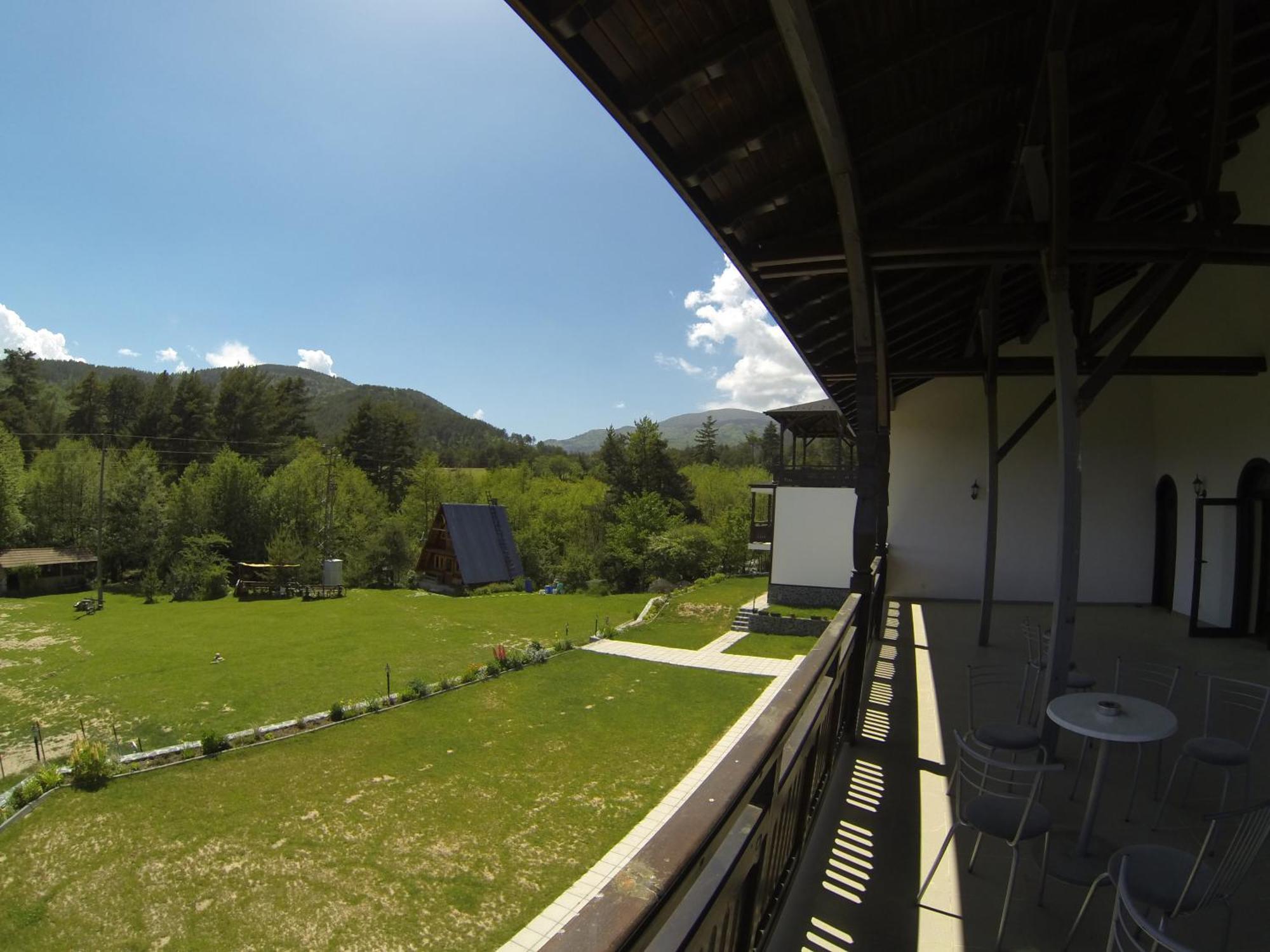 Rusaliite Adventure House Bachevo  Bagian luar foto